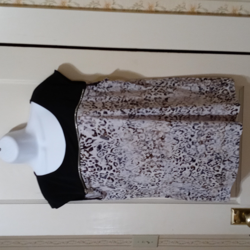 Calvin Klein Animal Print Sleeveless Top